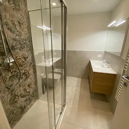 New Residenza Le Essenze - I 7 Laghi Lägenhet *