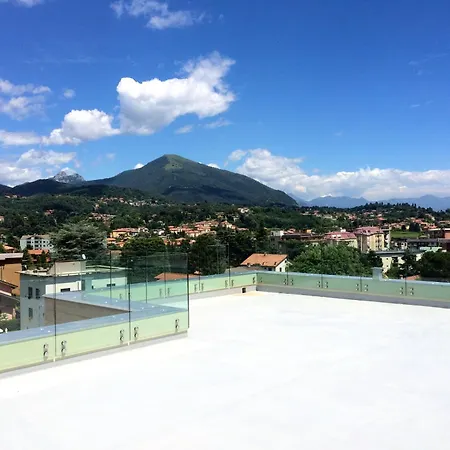 New Residenza Le Essenze - I 7 Laghi Lejlighed