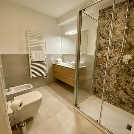 New Residenza Le Essenze - I 7 Laghi Lejlighed