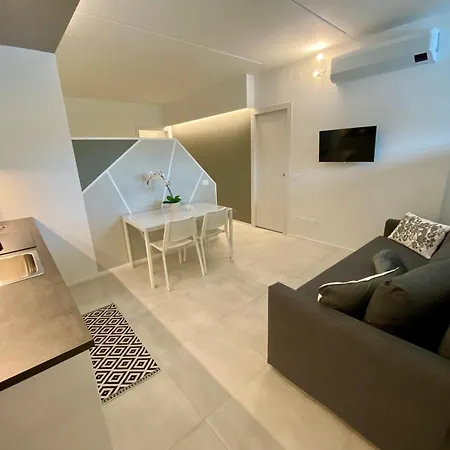 New Residenza Le Essenze - I 7 Laghi Lejlighed *