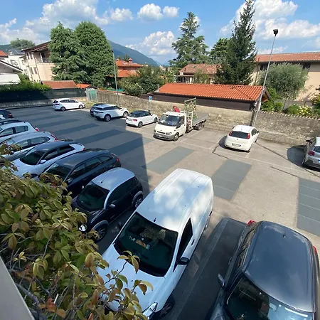 Apartamento New Residenza Le Essenze - I 7 Laghi