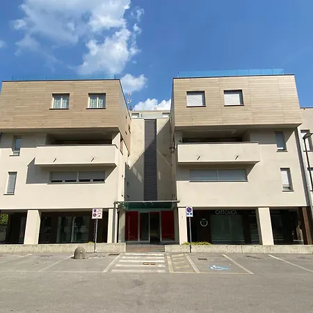 Apartamento New Residenza Le Essenze - I 7 Laghi