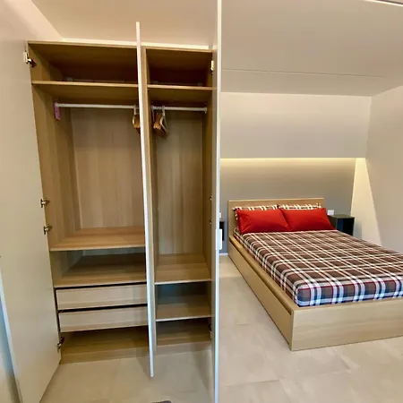 Apartamento New Residenza Le Essenze - I 7 Laghi Erba