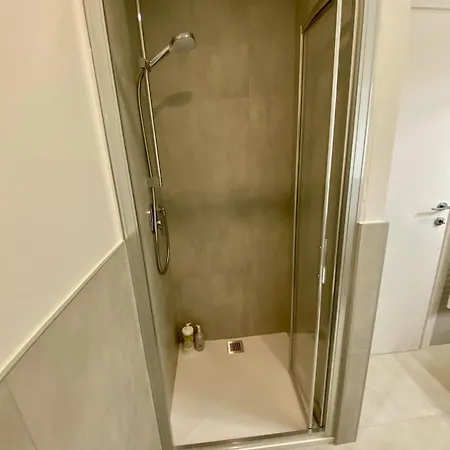 New Residenza Le Essenze - I 7 Laghi Apartamento
